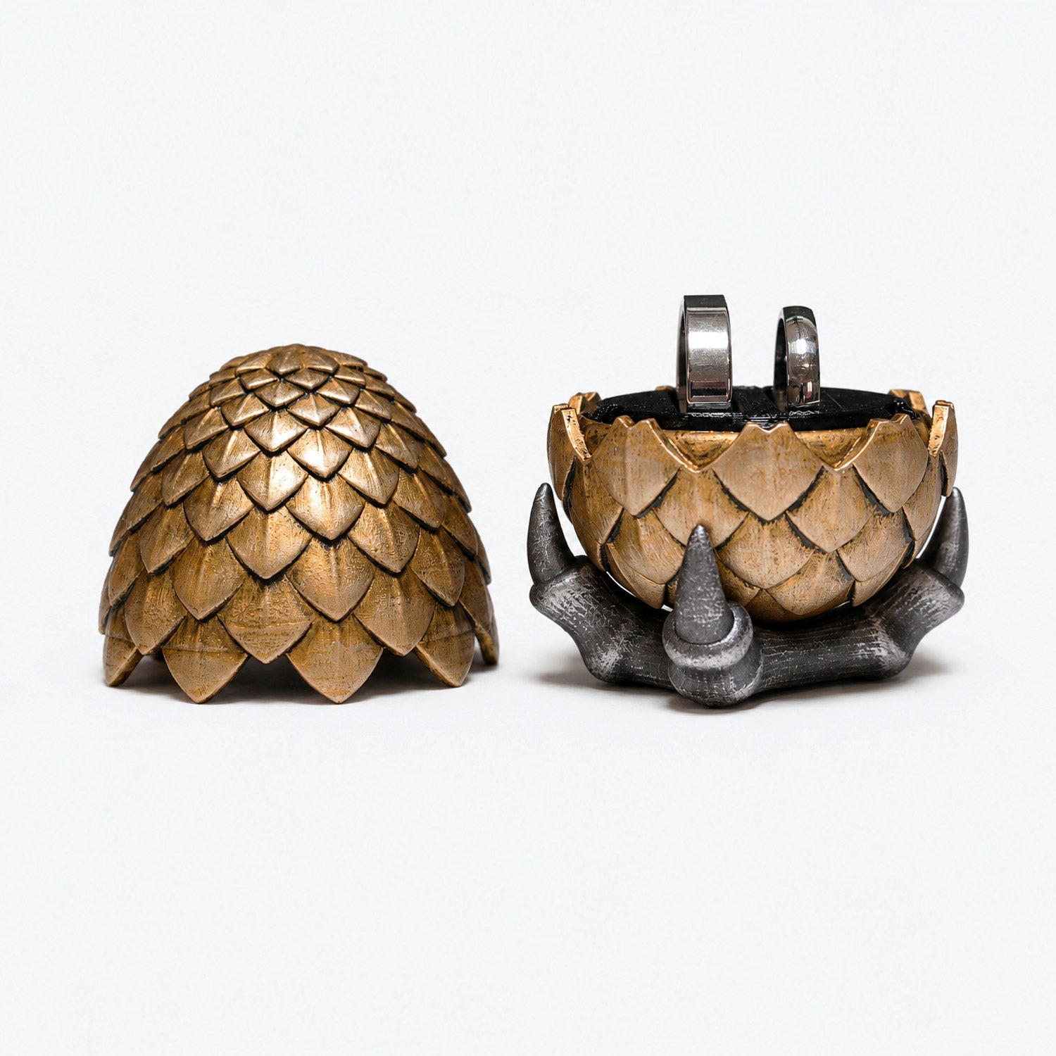 all-groups Dragon Egg Ring Box with ring in Double insert