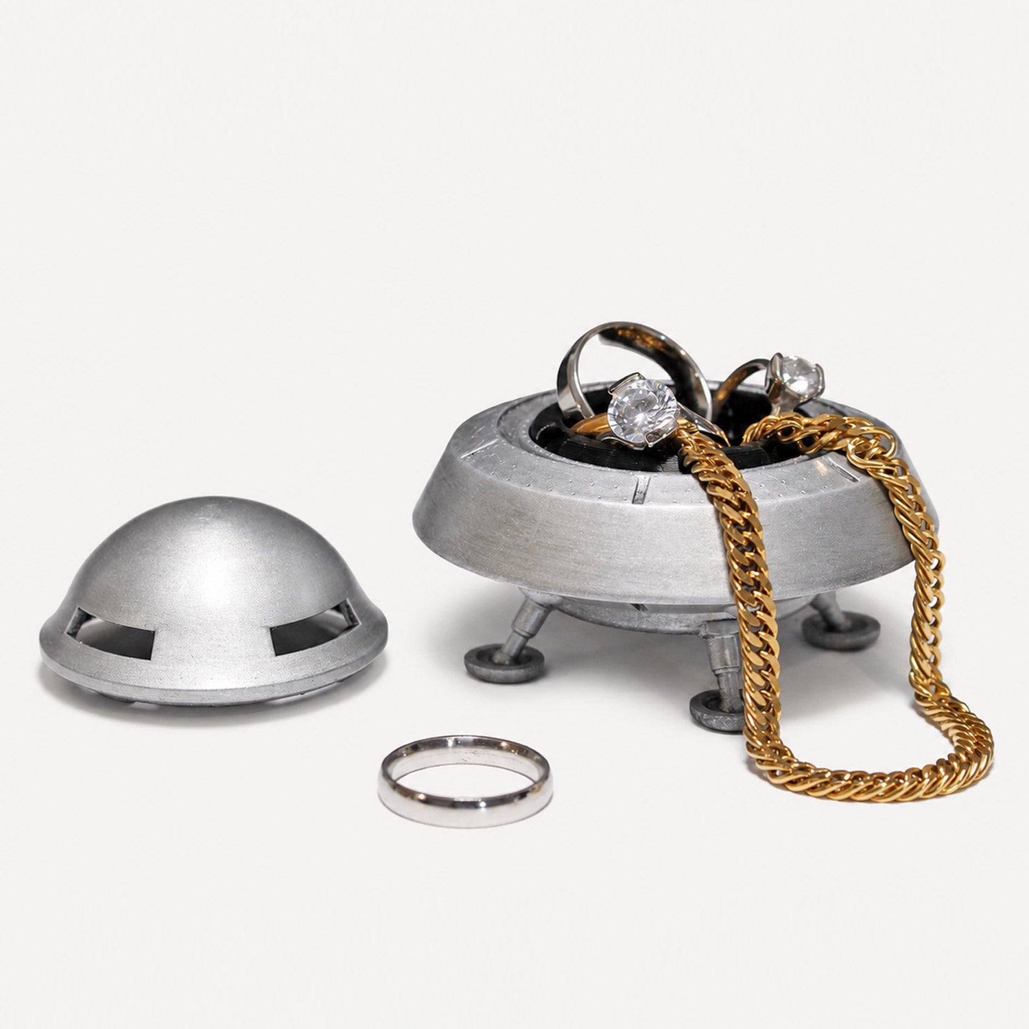 all-groups UFO Flying Saucer Ring Box with the interchangeable insert jewel case