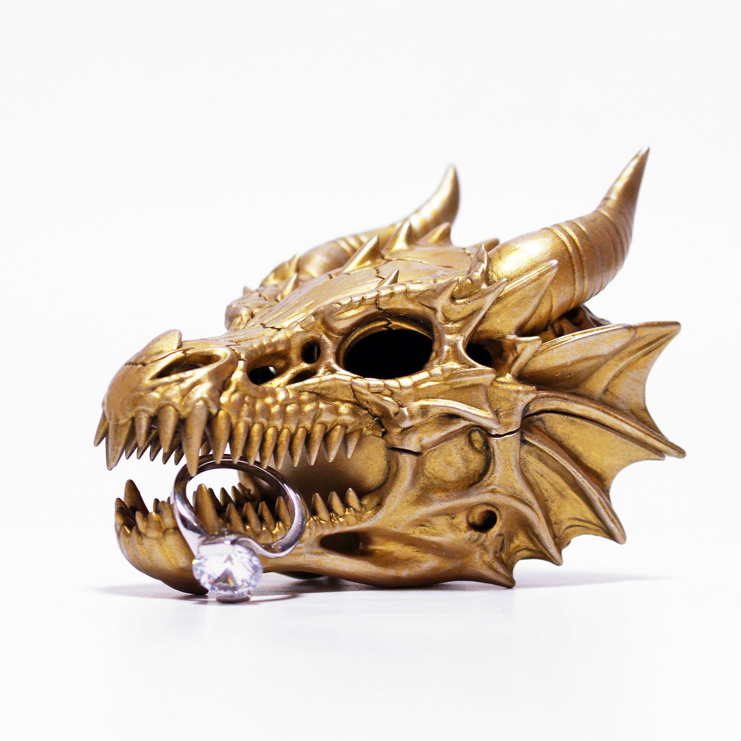 all-groups Front view of Dragon Skull Ring Box showing detailed design