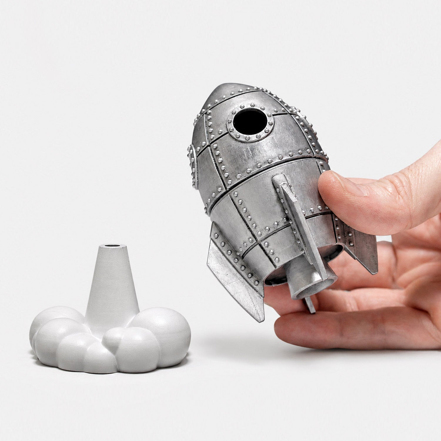rocket punch ring ringチェキセットタワレコ 渋谷限定 Vintage Love Rocket Ring Box | by Urbano Rodriguez